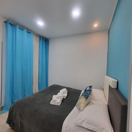 New Era Rooms Неаполь Экстерьер фото
