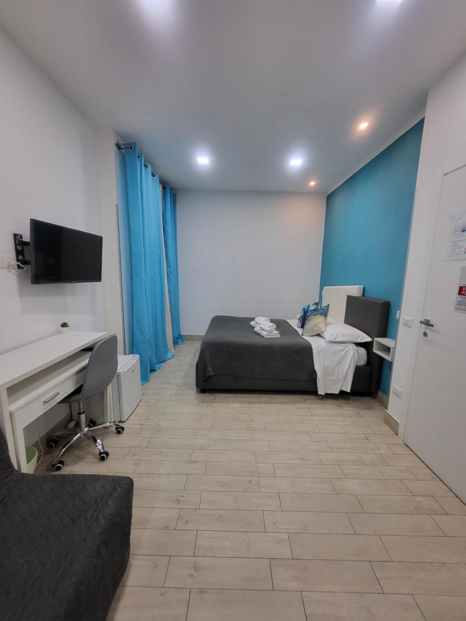 New Era Rooms Неаполь Экстерьер фото
