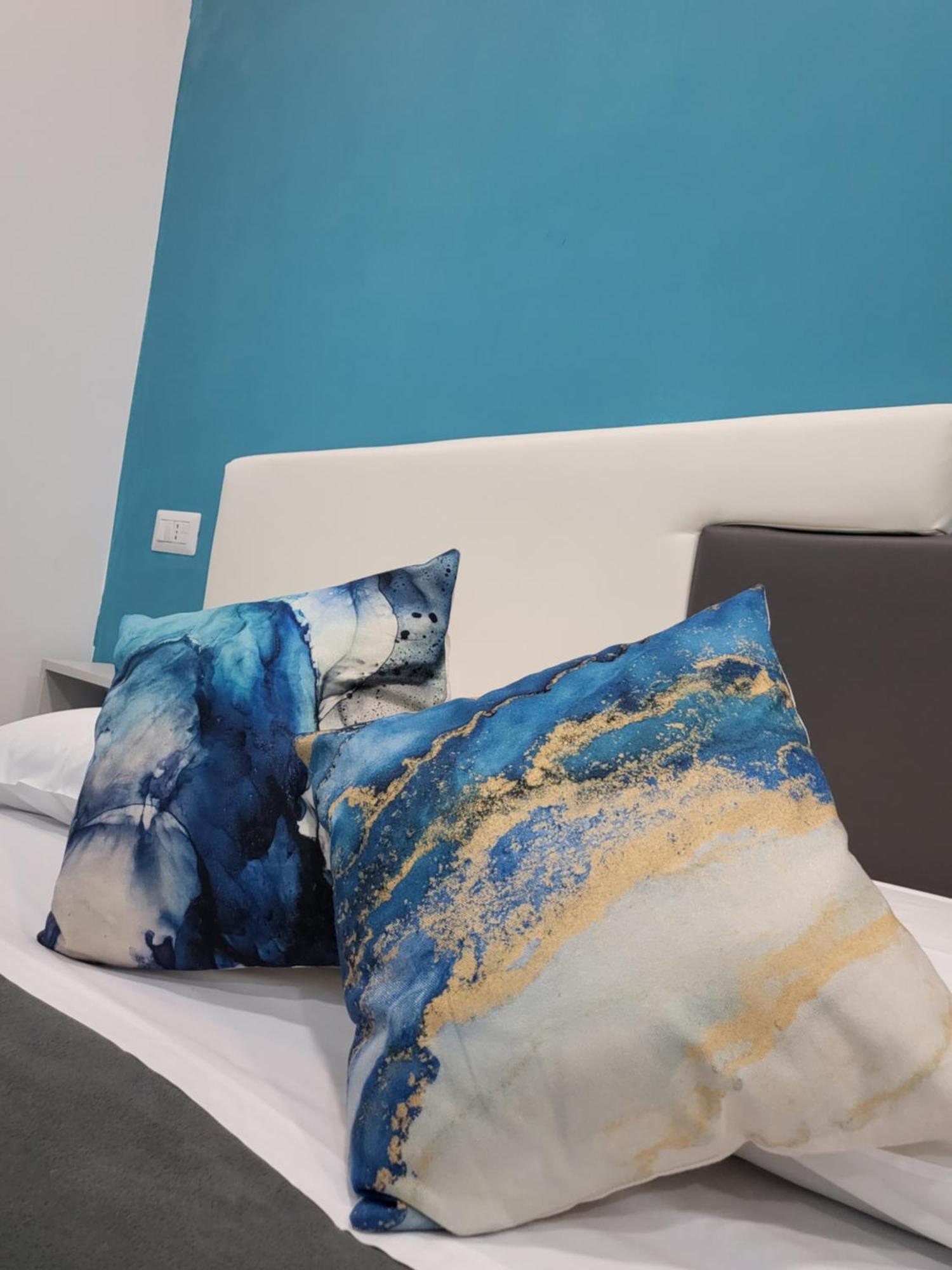 New Era Rooms Неаполь Экстерьер фото